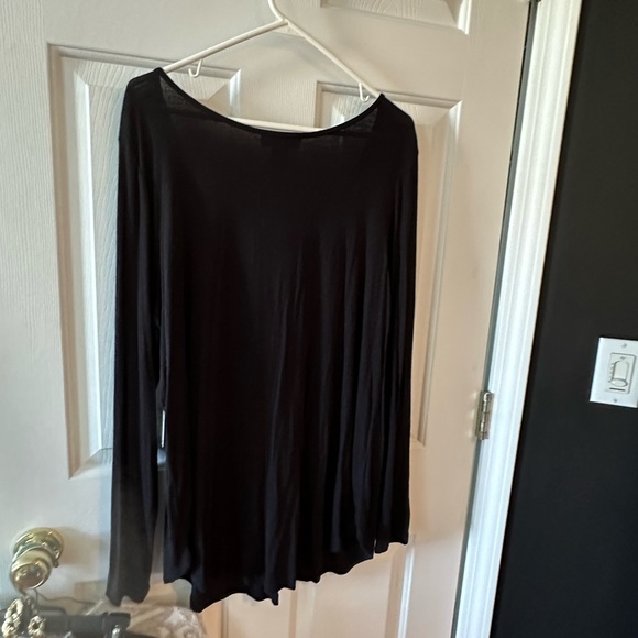 New with tags Karen Kane - Picture 6 of 6